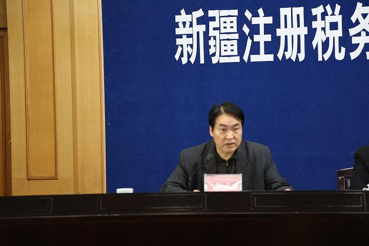新稅協(xié)副會(huì)長(zhǎng)呂漢俠議
